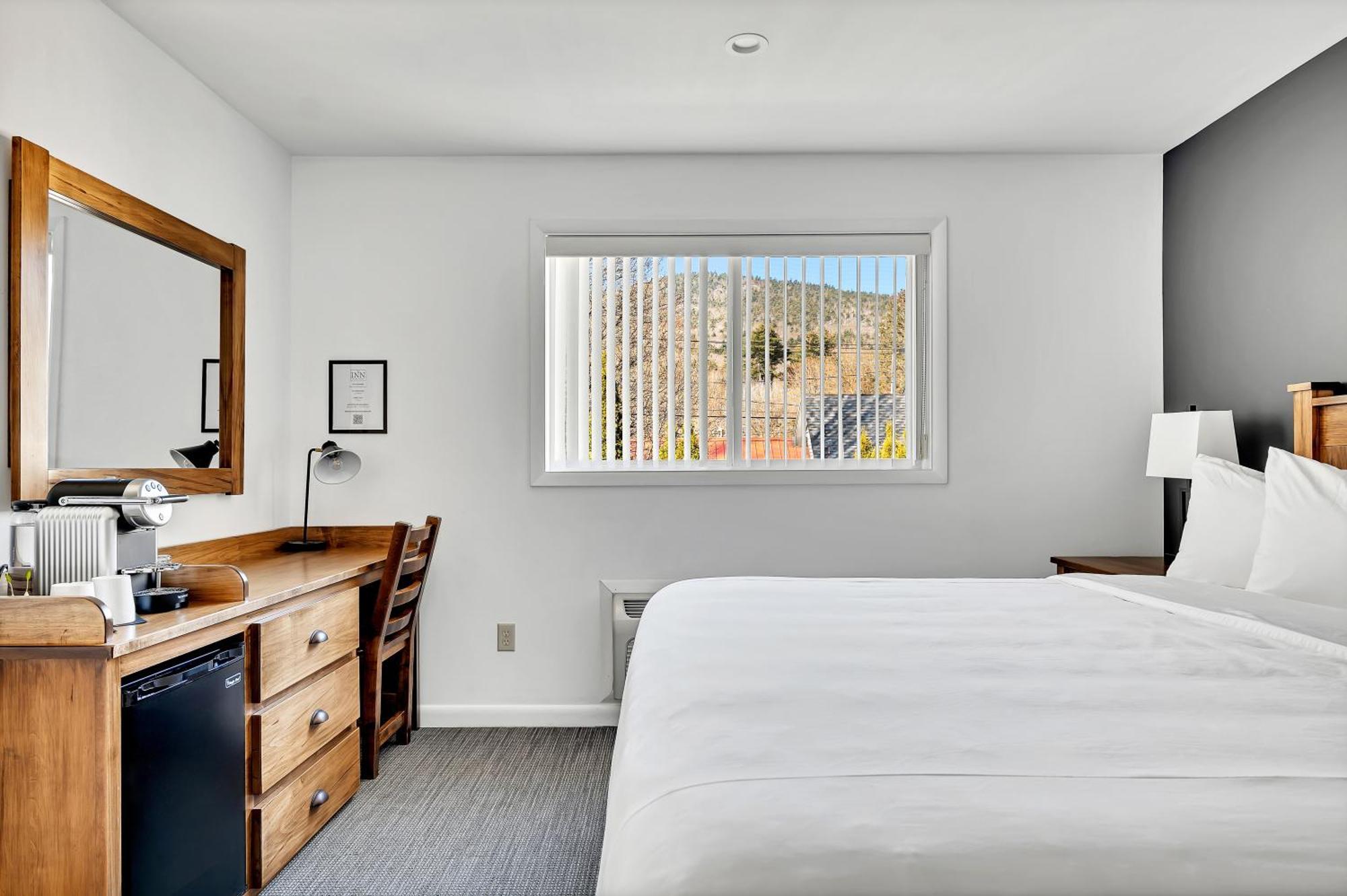 The Inn Of Lake George Bagian luar foto